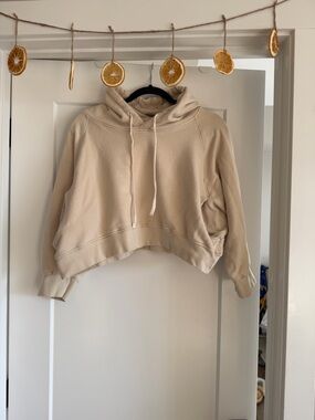 Indigo Luna Aurelie Cropped Cream Hoodie